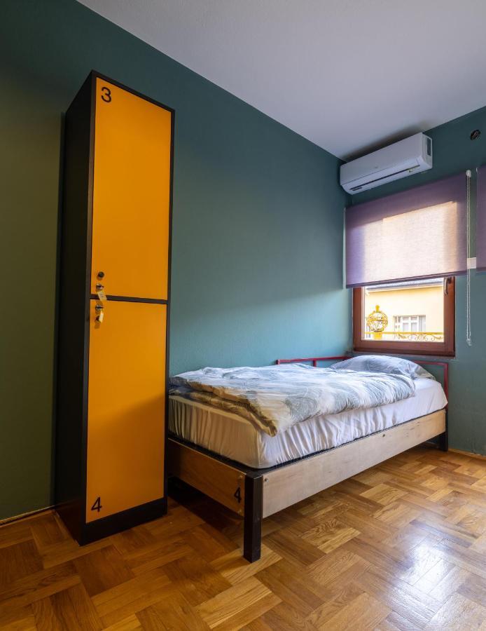 Hostel Prishtina Backpackers Pristina Eksteriør bilde