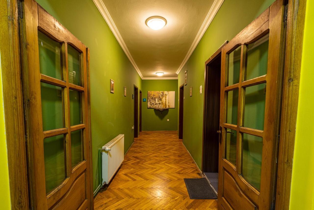 Hostel Prishtina Backpackers Pristina Eksteriør bilde